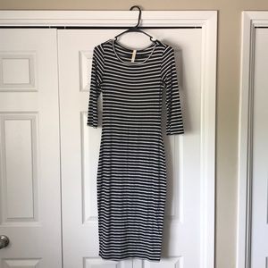 Black and white Striped below the knee knit dress